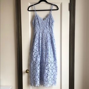 Astr the label lace midi dress